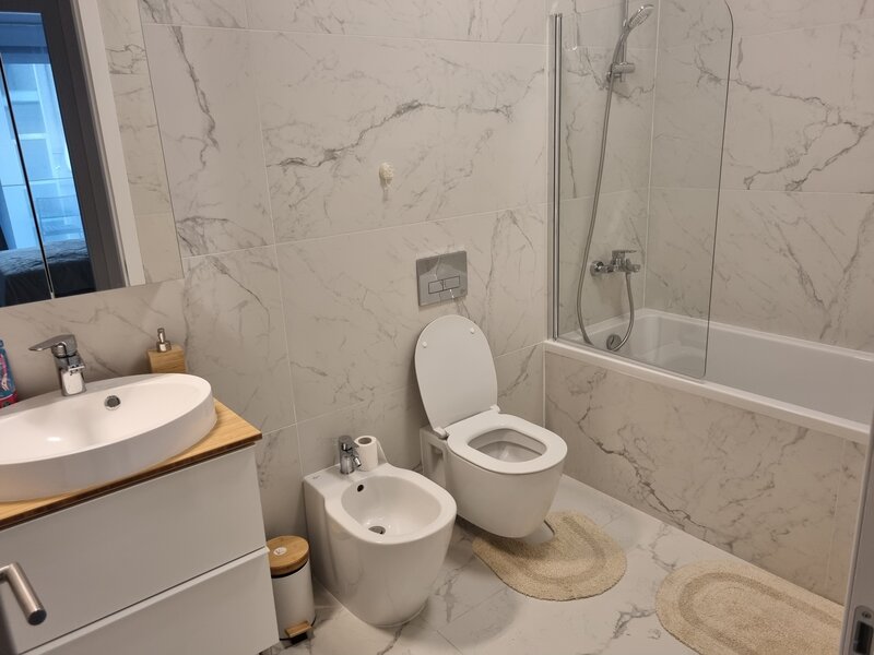Win Herastrau, prima inchiriere, etaj 1, 2 AC, Transformat in 3 camere, 0%